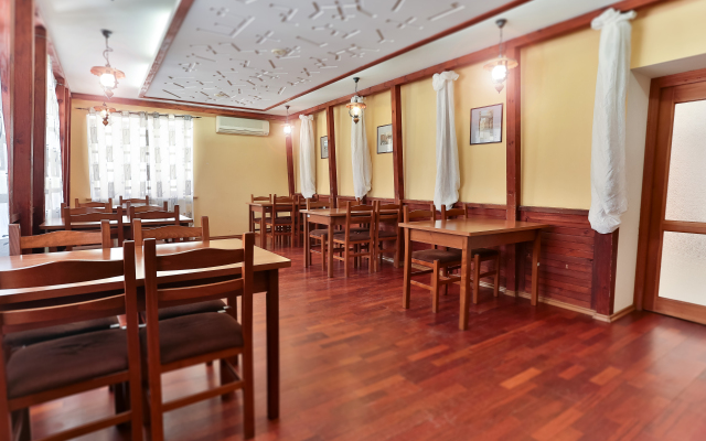 Гостиница Лесная