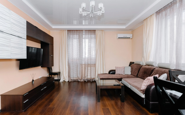 Квартира 3 х комнатная у Ривьеры