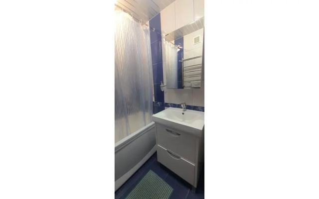 Dvuhkomnatnyie apartamentyi v 13-om mikrorajone, 62
