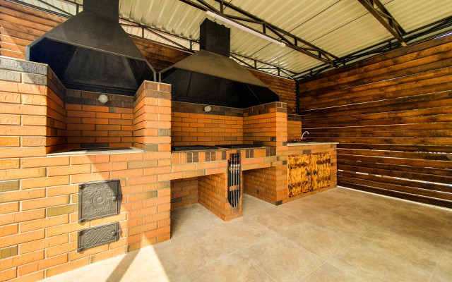 Chastny Dom U Morya Private House