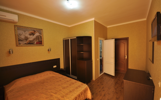 Natalya Guest House
