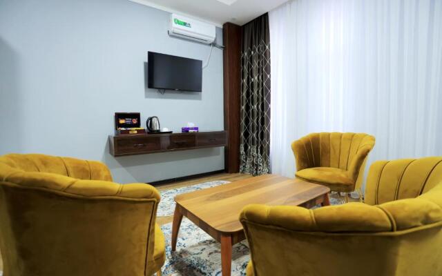 Dera Hotel