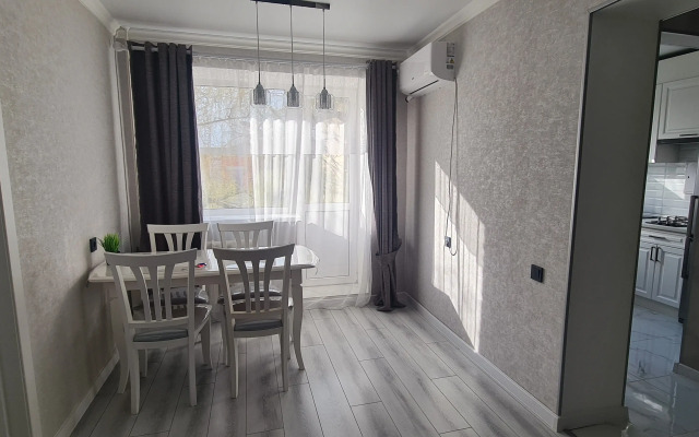 Uyutnaya Flat