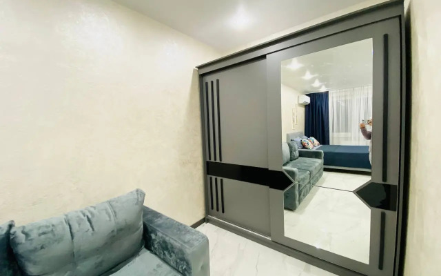 Квартира Люкс Королевский синий