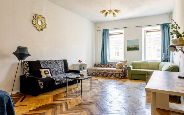 Апартаменты Семейные у Mосковского вокзала для 7 гостей