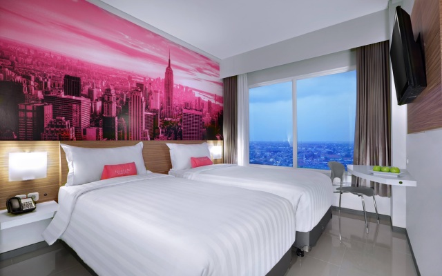 Отель Favehotel Rungkut Surabaya