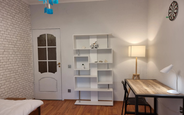 Апартаменты Уютная двушка с хорошим расположением