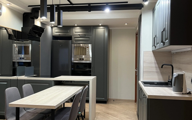 S Prostornoy Kukhney-Goctinoy Flat - Apartment in Moscou - Photo 2