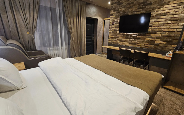 Homy House Hotel