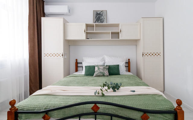 Квартира Трехкомнатная Просторная