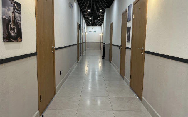 Отель Авиатор