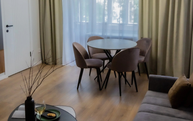 V Tsentre Goroda Flat