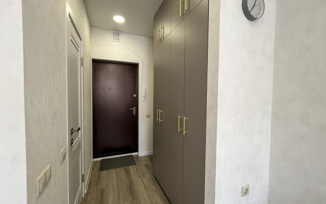 Unique Apart Listva v elitnom ZhK ryadom so Znamenskim Soborom i Gubernatorskoy kadetskoy shkoloy MChS na Michurina 58/1 Apartments