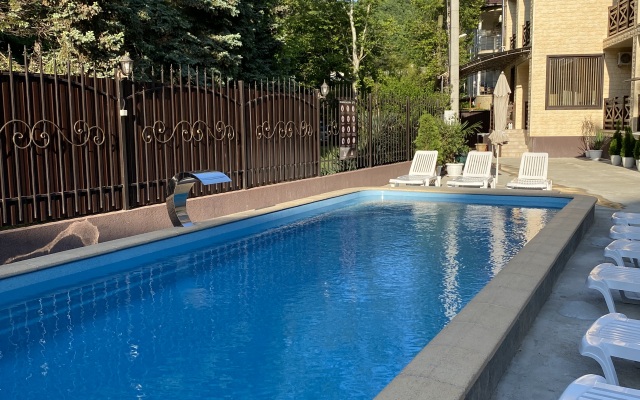 Amare Guest House