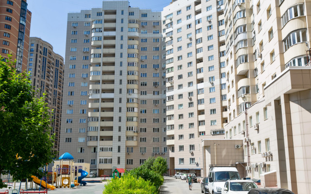 U metro v Venetsianskom stile Flat