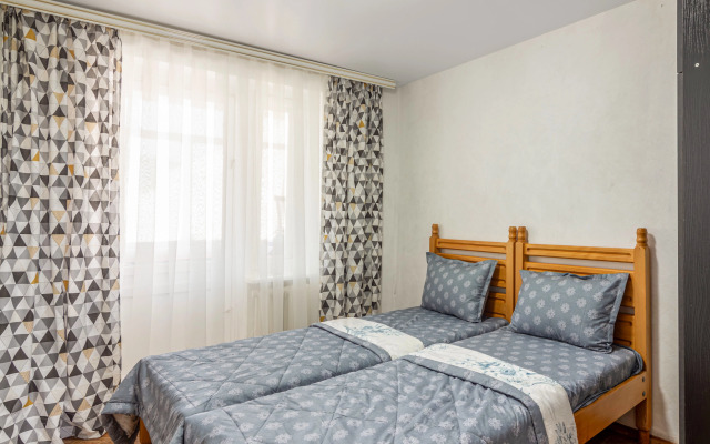S Vidom Na Otkrytoye More Flat