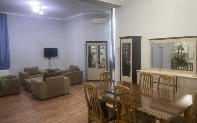 Отель Arena Kurdamir