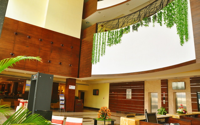 Gokulam Park Sabari OMR Hotel
