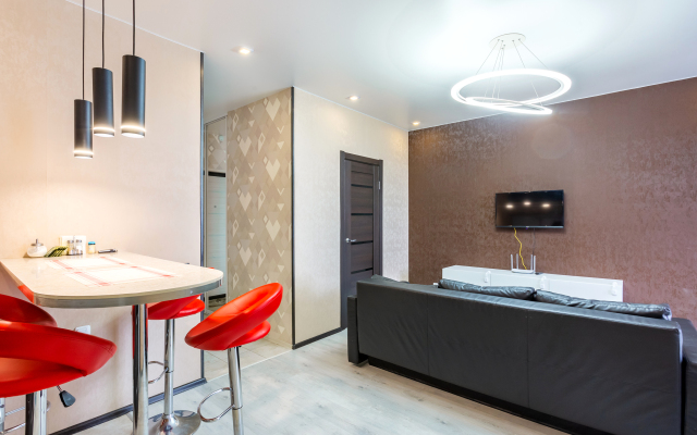 Апартаменты PtzHome уютная евро-3 квартира