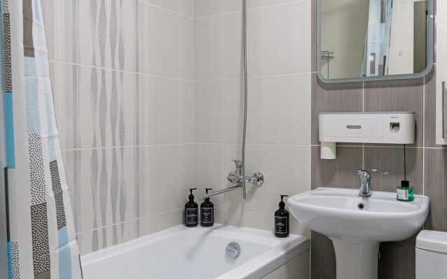 Myhomeyourhome Na Ul.revolyutsionnaya Ulitsa, 101v Apartments