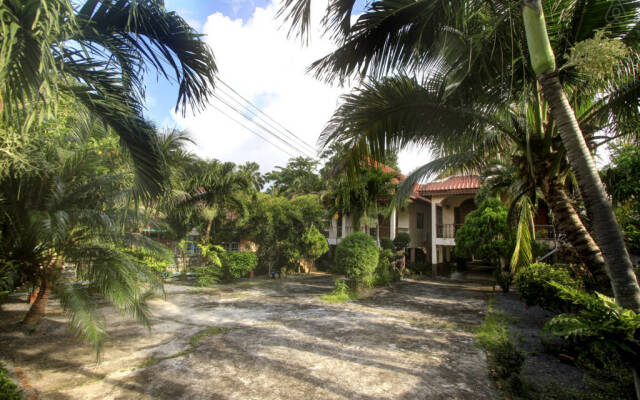 Surin Jungle Villa