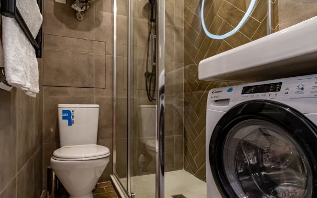 Inhome24 s yevroremontom ryadom s metro Tushinskaya Apartments