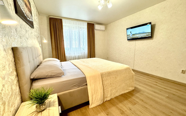 Uyutnaya Na ul.dybenko, 23 (ryadom S TC Kosmoport) Flat