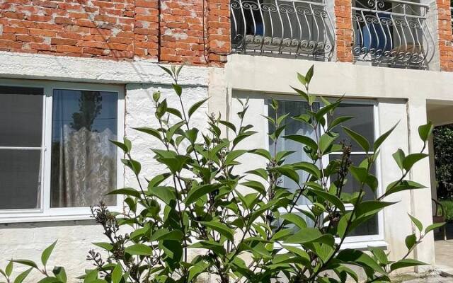 Dom V Abkhazii Private house