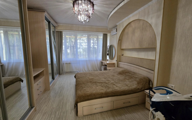 Schastye U Morya Flat