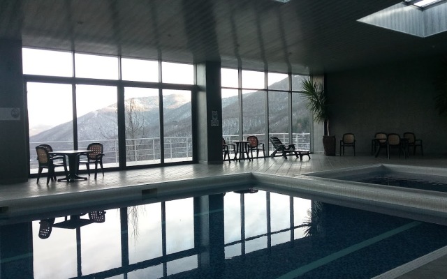 Ani Resort