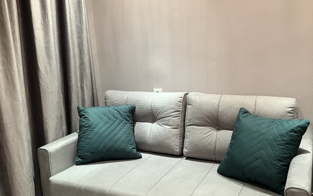 Mini-studiya na Krasnoy Flat