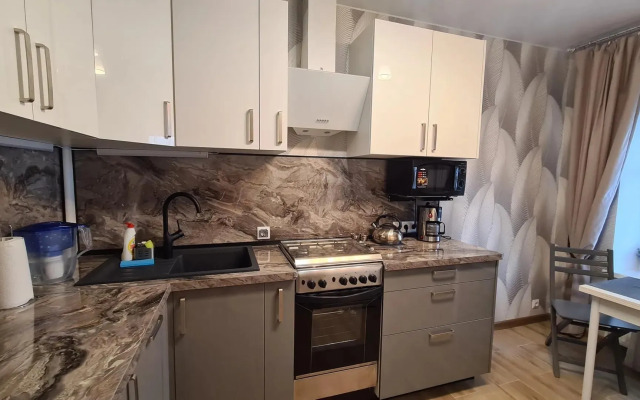 Na Vyoselnoy Ulitse 2/93 Flat