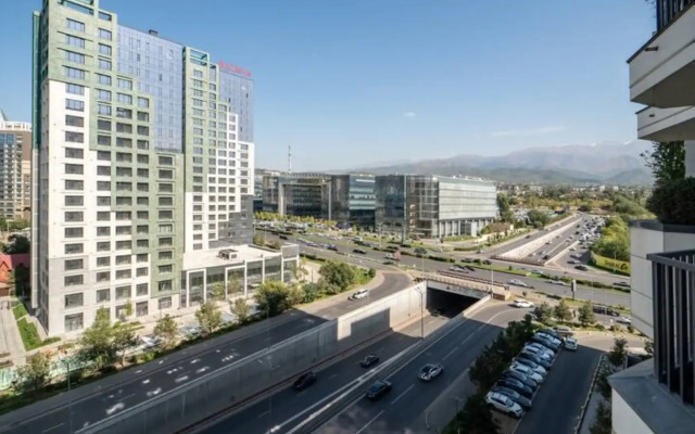 Na Prospekte Al-Farabi 41/3 Blok 3 Apartment