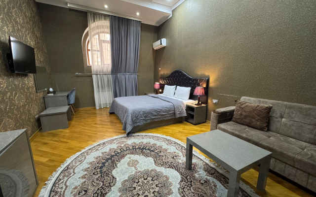 Pilot Hotel Baku