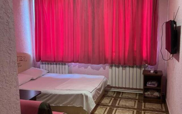 KA-EL Hotel