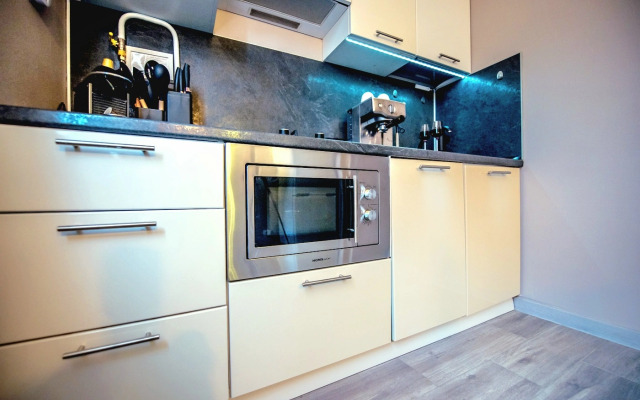 Квартира кинотеатр у метро