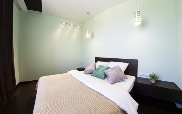 V Literaturnom Rayone Omska Flat