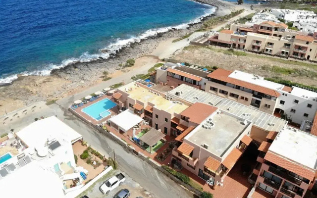 Koutrakis Suites Hotel