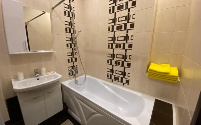 Lyuks u Akvaparka Rivera Ulitsa Chistopolskaya 71A Apartments