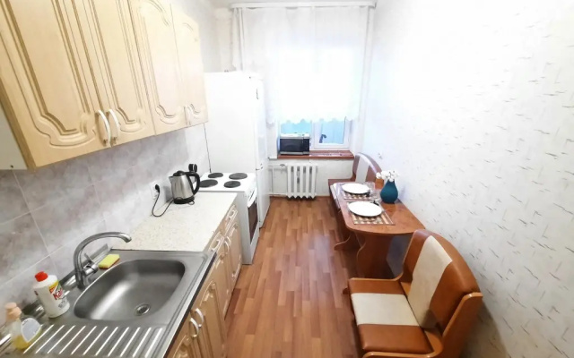 Apartamenty s Vidom na Gorod na Holmogorskaa 4B