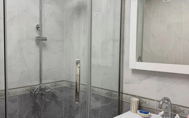 Bez Posrednikov Flat