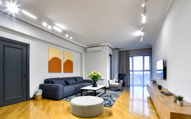 CheckInn Apartments