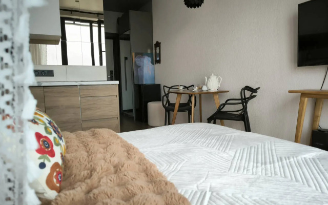 Апартаменты студия с русской душой