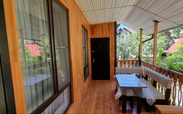 Gostevoy Dom Yekaterina Guest House