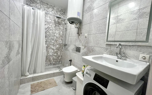 Na Naberezhnoy Pushkina, 17litb Apartment