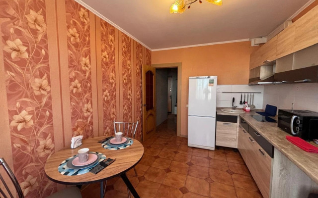 Na Ulitse Molodezhnaya 5 Flat