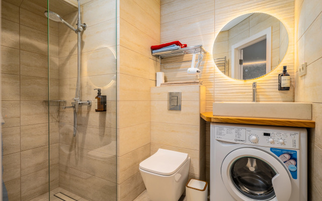 V Tsentre Yalty Apartments