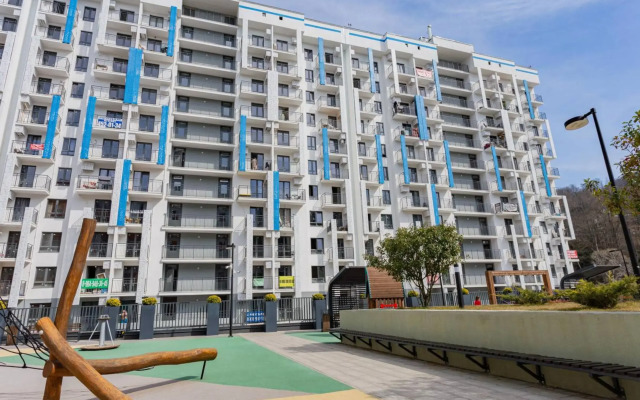 Studiya Dvukhmestnaya V Zhk Letniy Flat