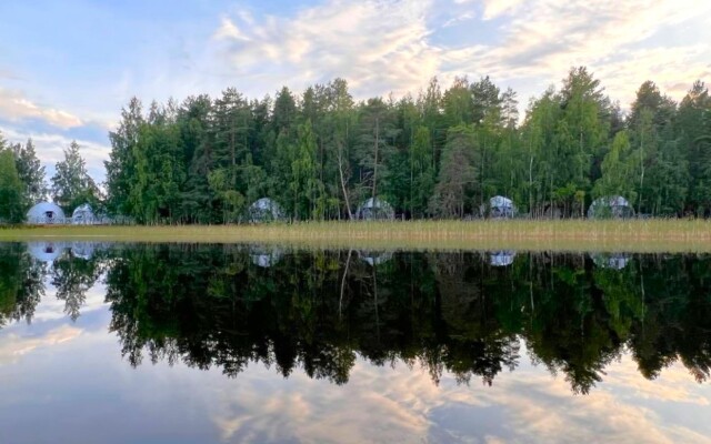 Глэмпинг Хвоя.Карелия