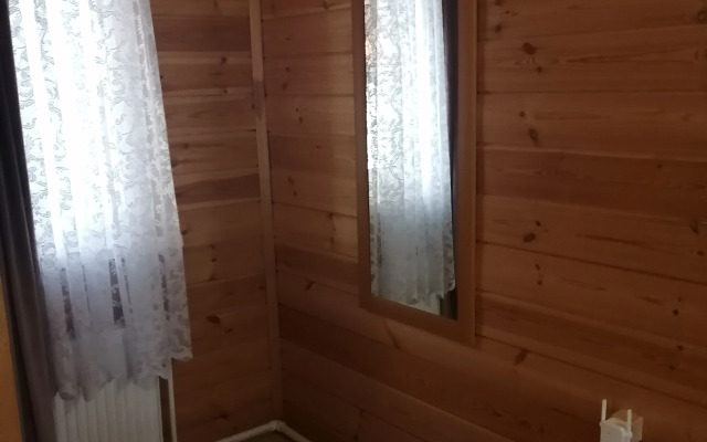 Частный дом у Яблоньки